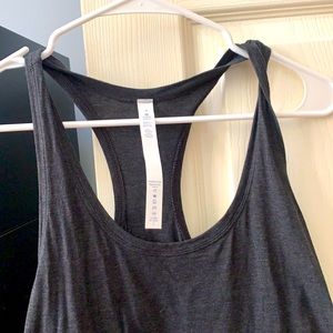 Lululemon workout tank top grey size 4 - great condition